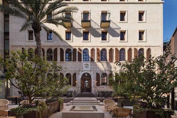 מלון סטאי תל אביב // צילום: אסף פינצ'וק